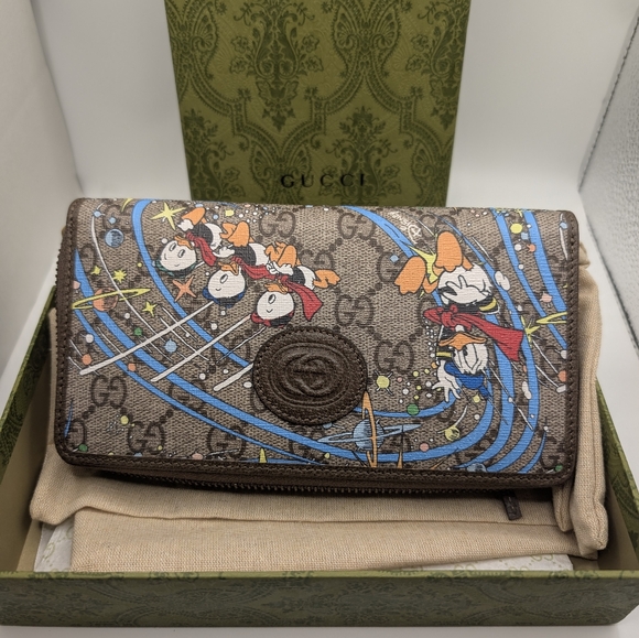 GG Supremw Gucci x Disney Donald Duck Continental Wallet W Certificate Of Auth. - Picture 6 of 16